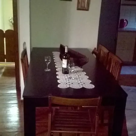 Olga Apartment *